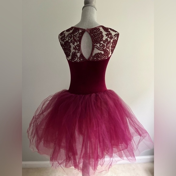 Revolution Dancewear RC18542 Size SA Burgundy Velvet with Lace & Tulle Skirt - Picture 5 of 11